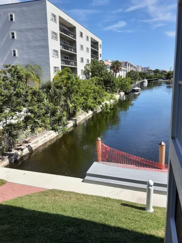 Pompano Beach photo 4