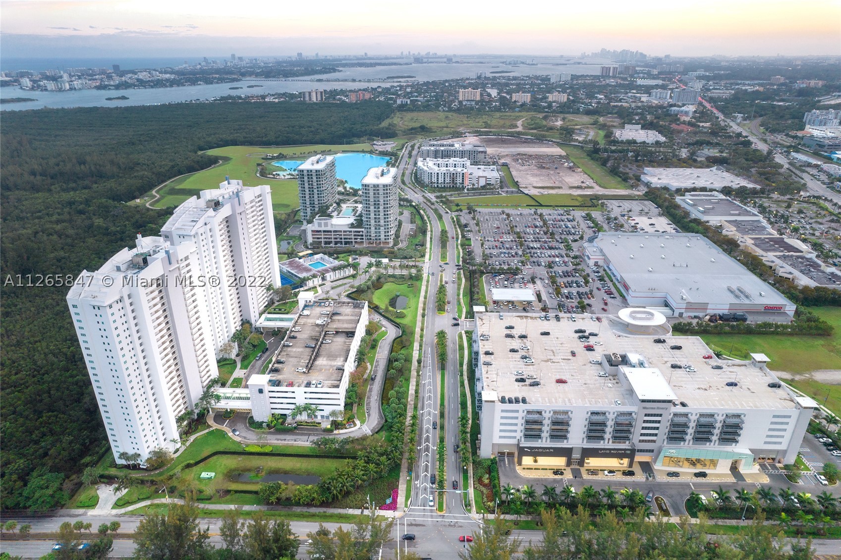 North Miami photo 4