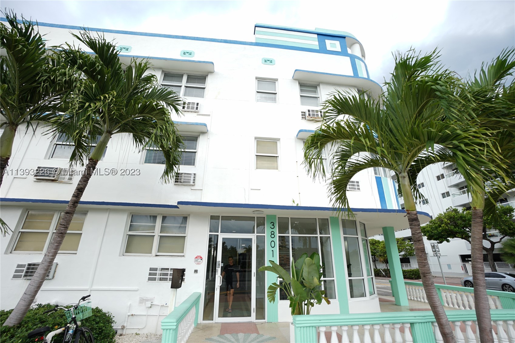 Miami Beach photo 2