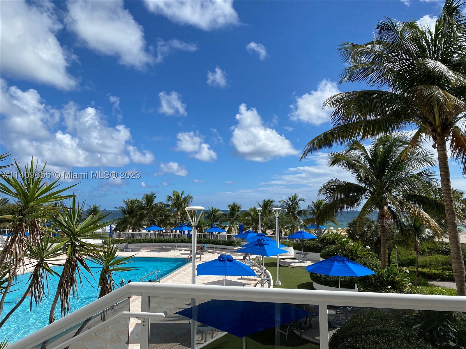Miami Beach photo 2