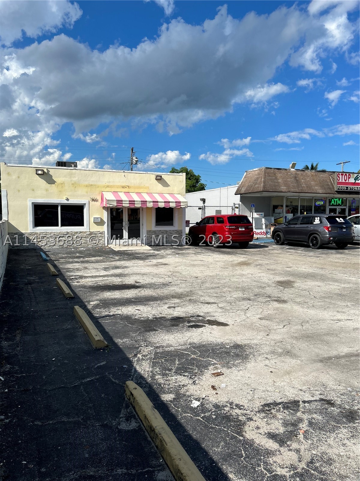 Pembroke Pines photo 4