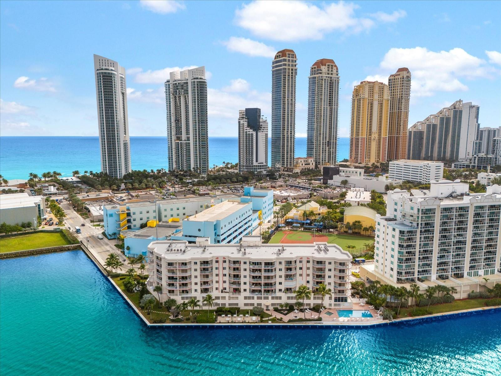Sunny Isles Beach photo 1