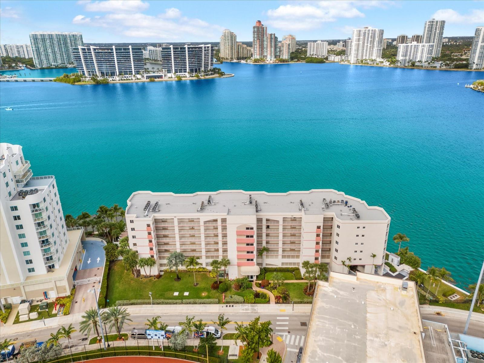 Sunny Isles Beach photo 2