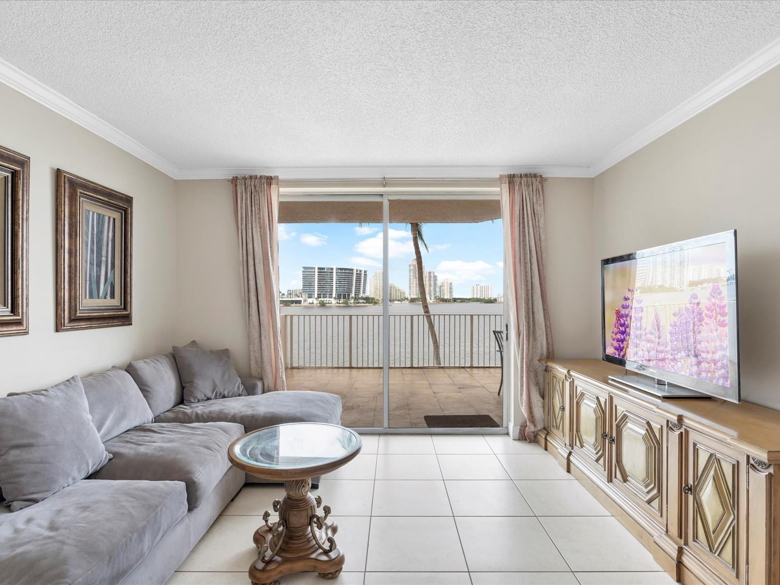 Sunny Isles Beach photo 4