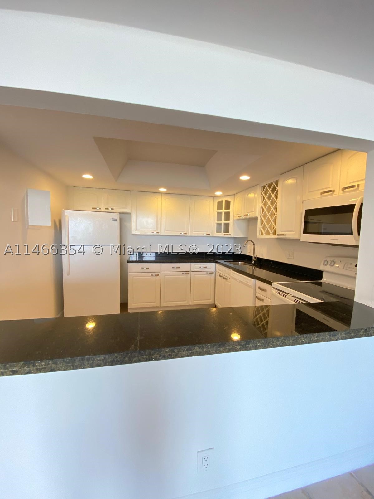 North Miami photo 2