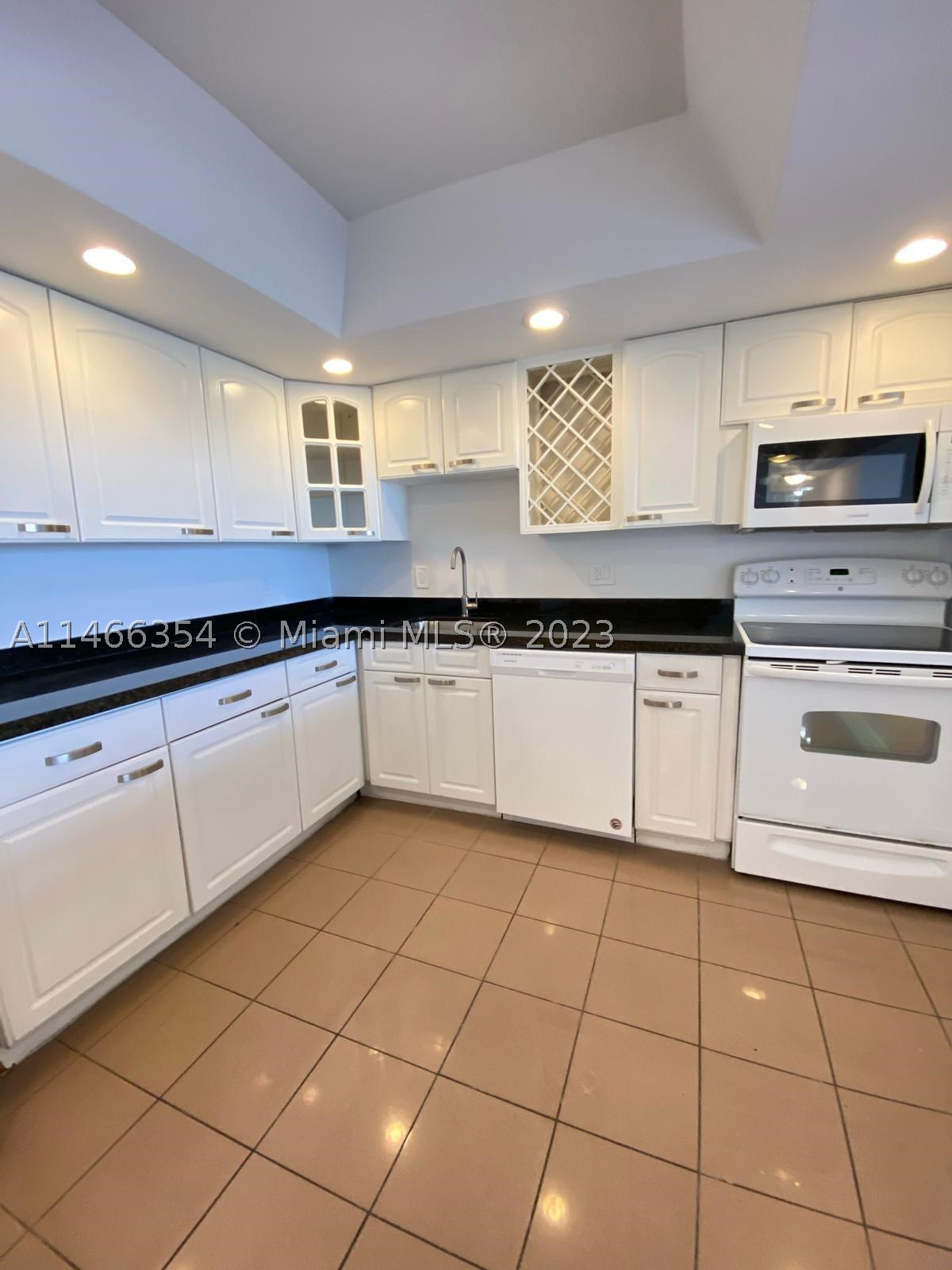 North Miami photo 5