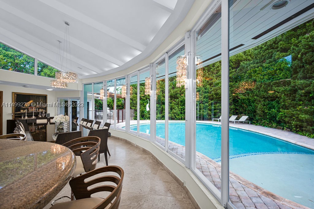 Bal Harbour photo 3