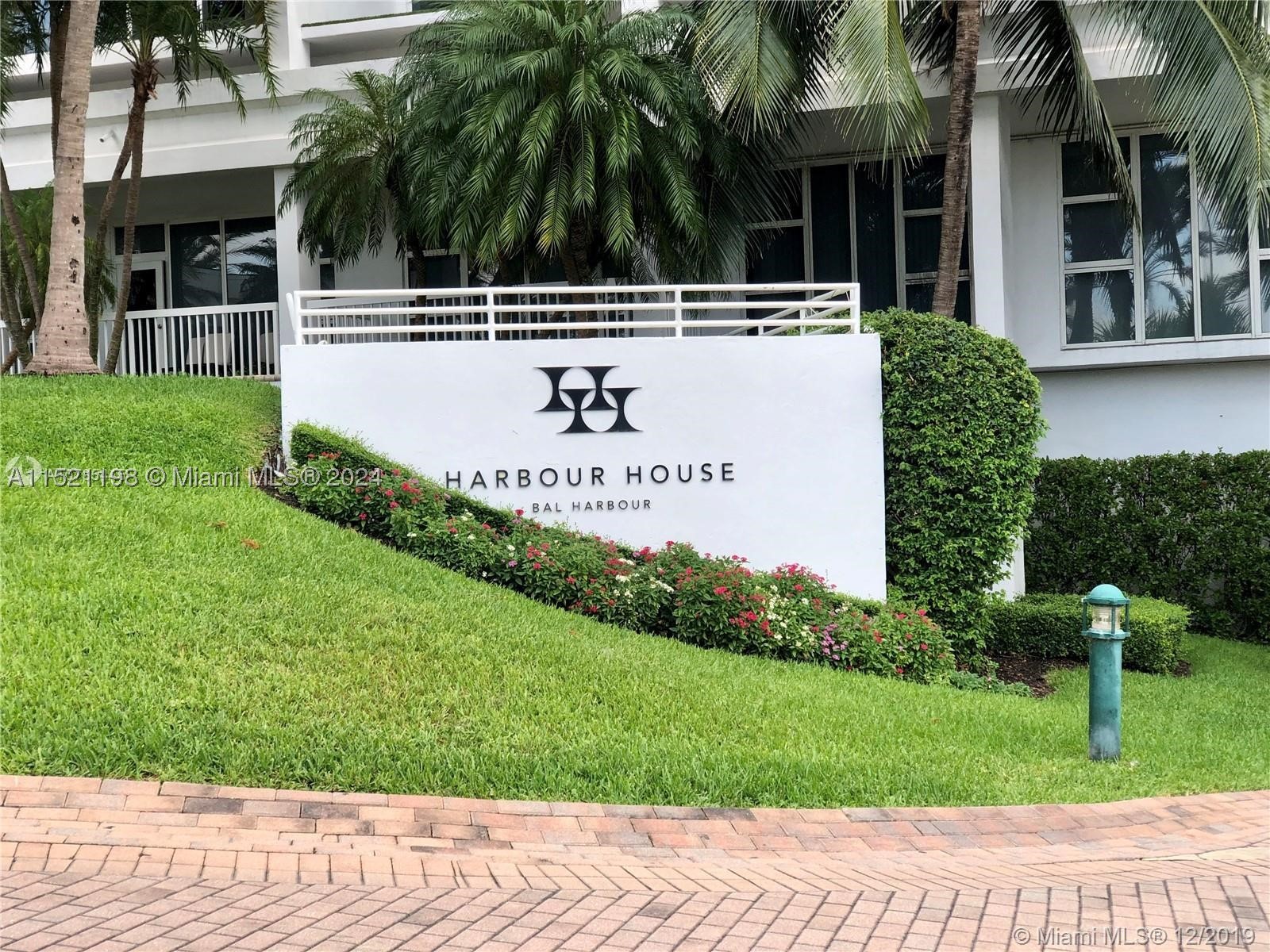 Bal Harbour photo 2
