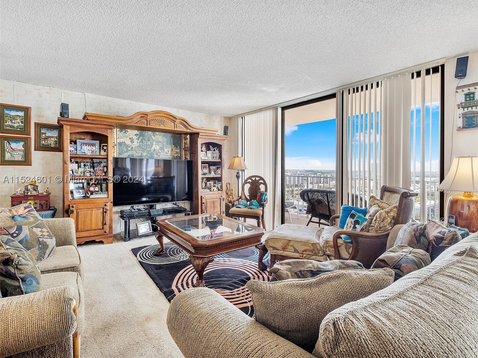 Sunny Isles Beach photo 1