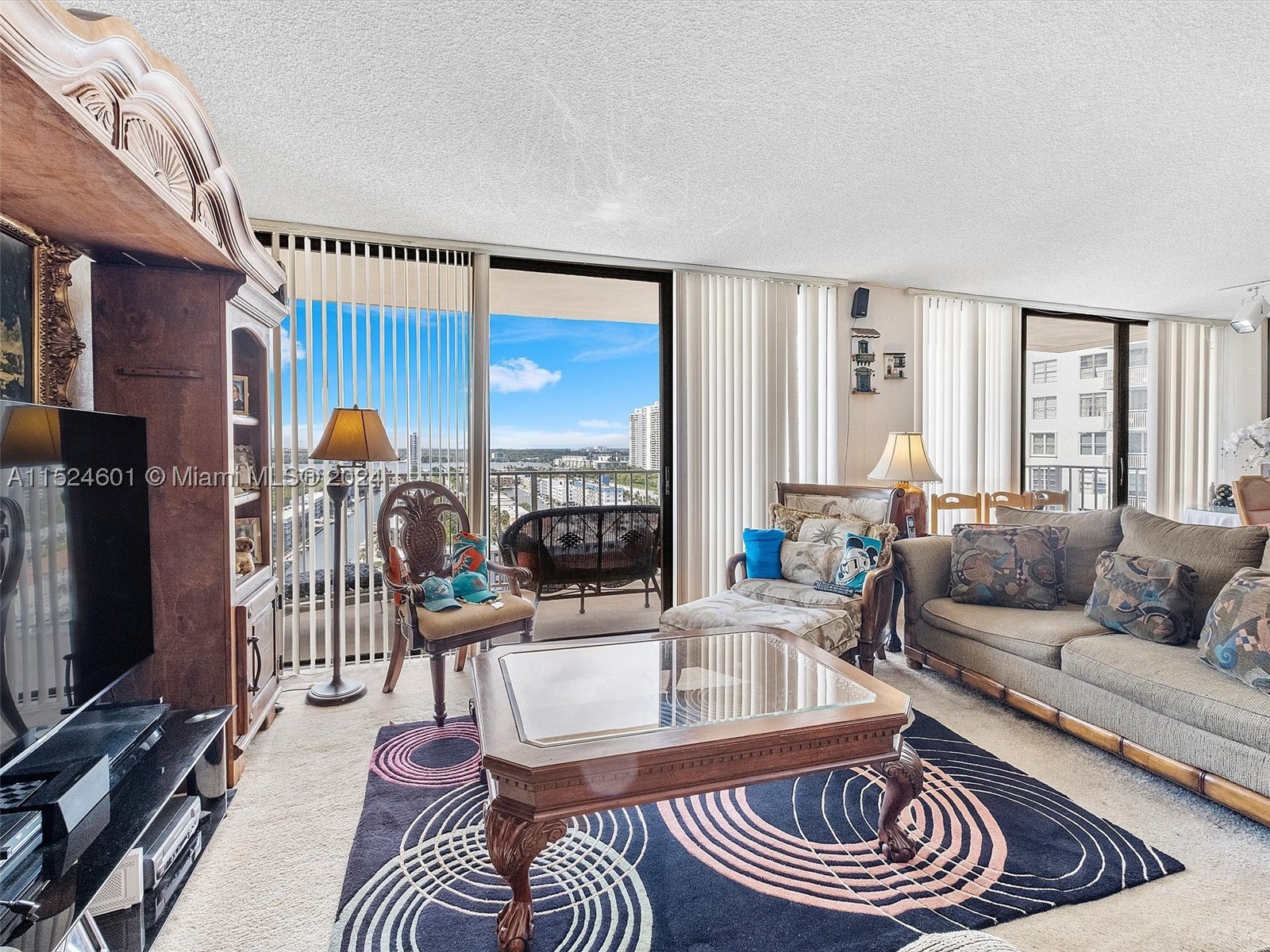 Sunny Isles Beach photo 2