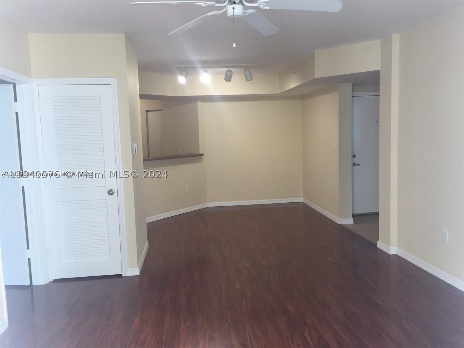 Surfside photo 4