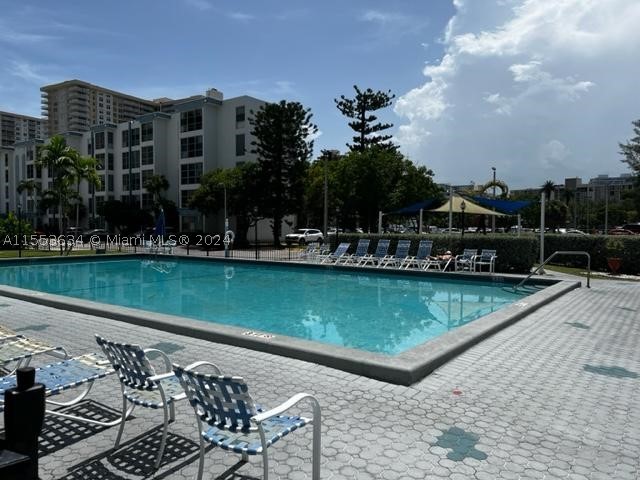 Sunny Isles Beach photo 2