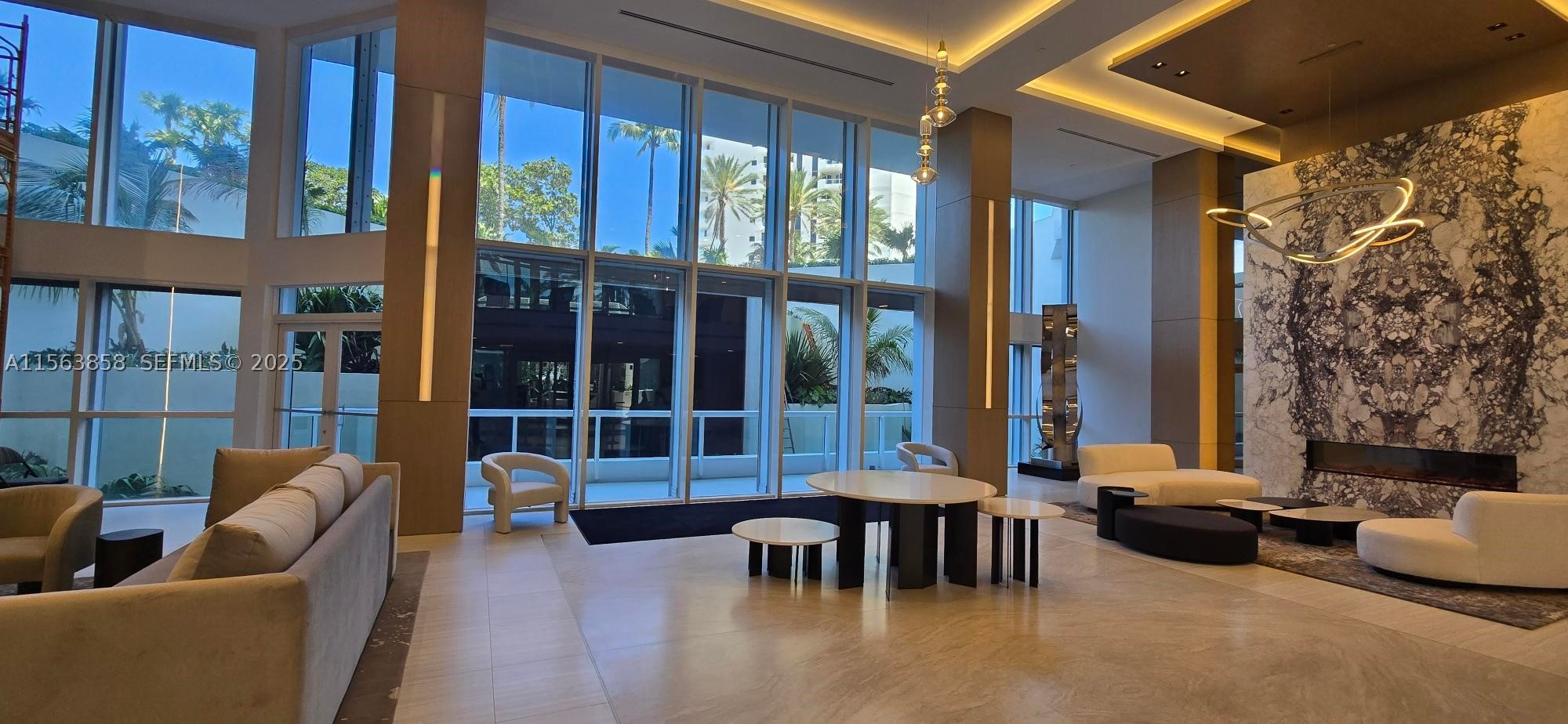 Aventura photo 5