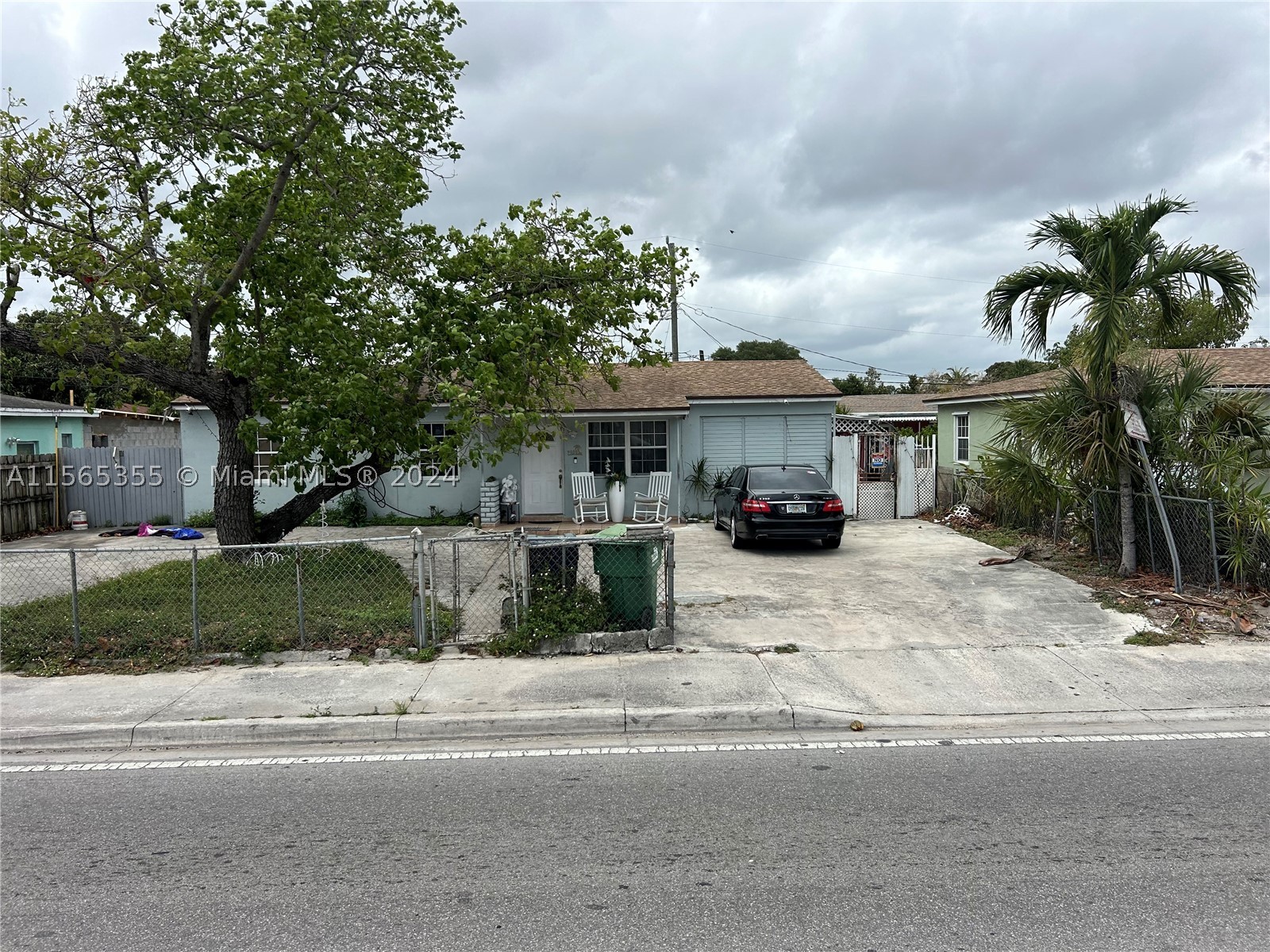 Miami photo 1