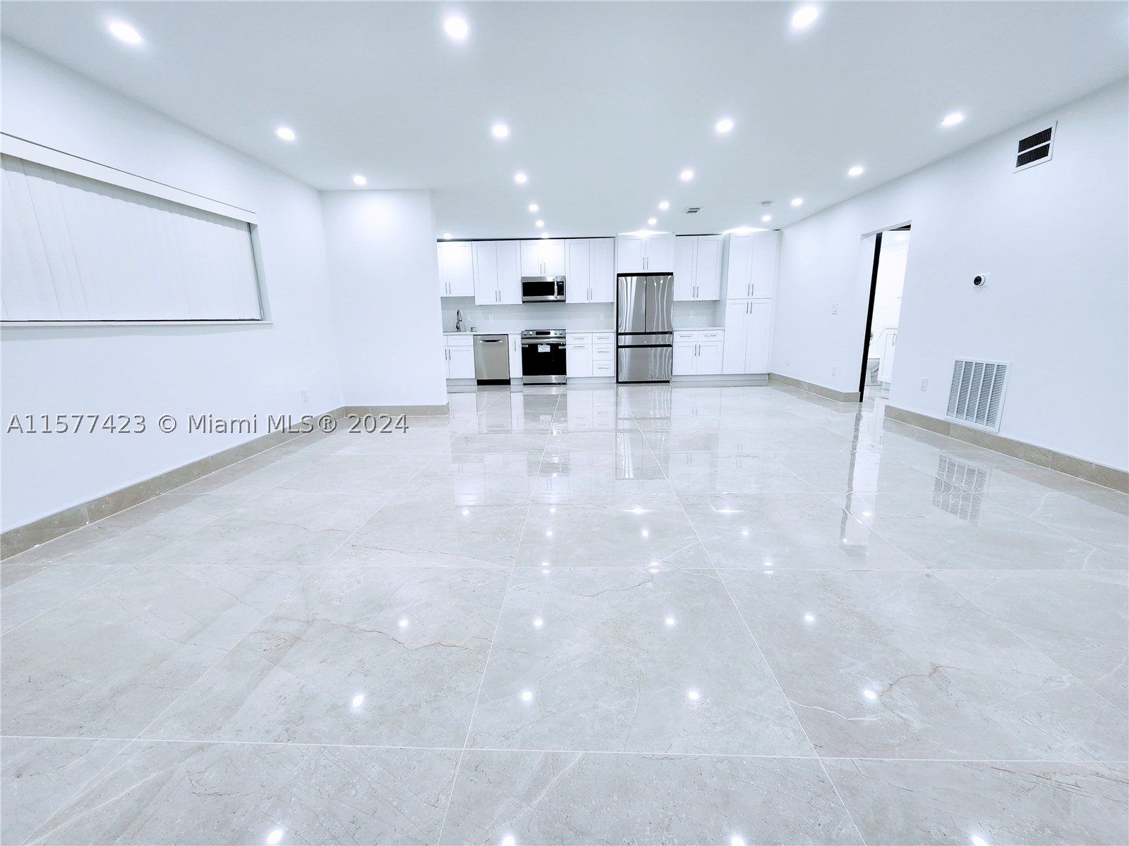 North Miami photo 5
