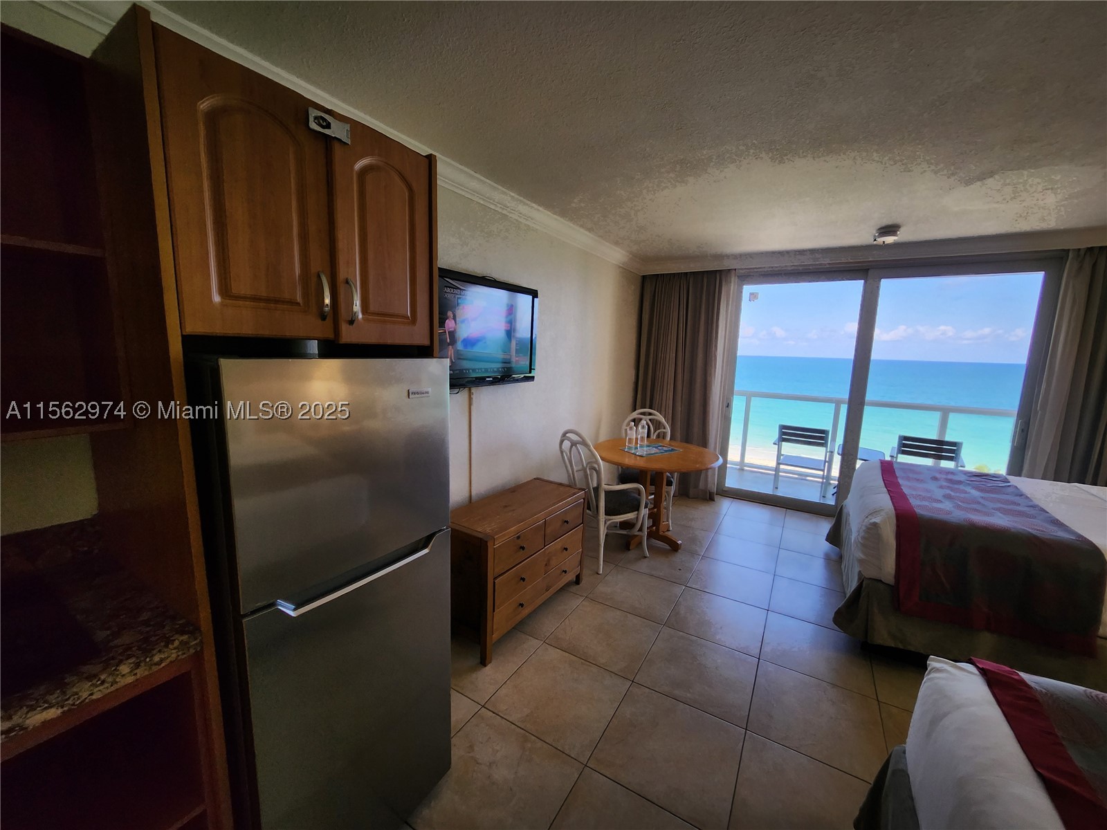 Sunny Isles Beach photo 4
