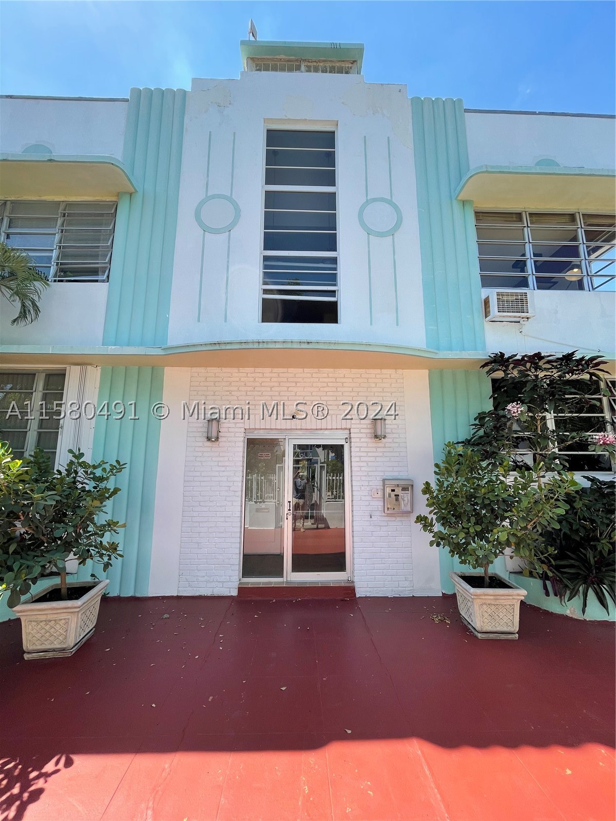 Miami Beach photo 2