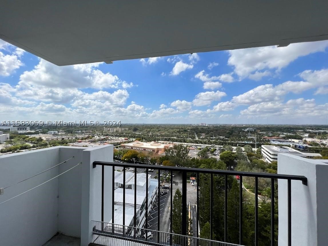 Aventura photo 1