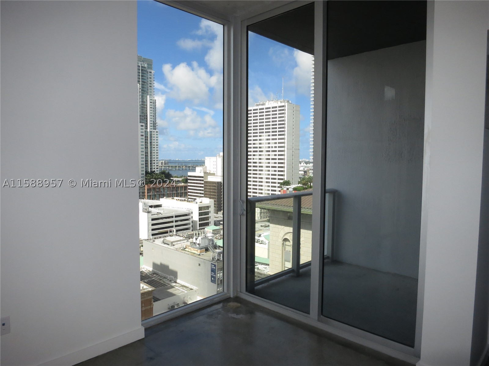 Miami photo 3