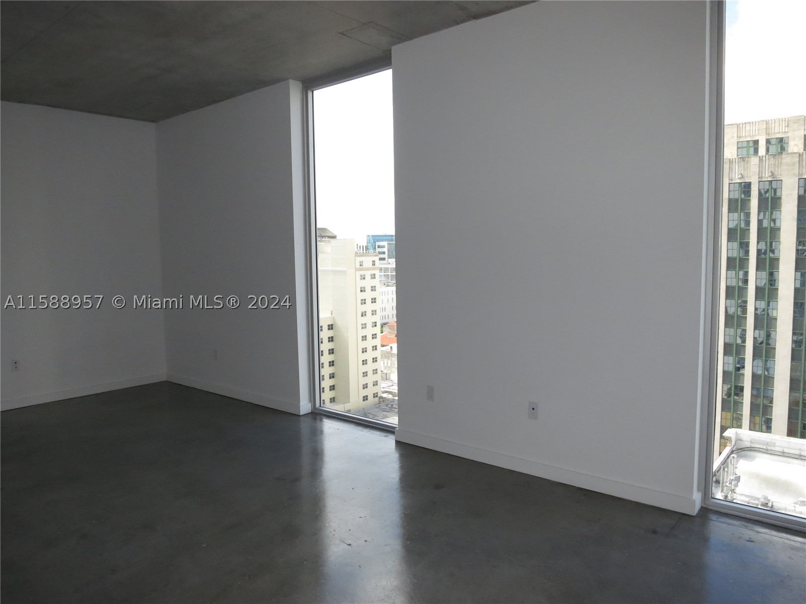Miami photo 4