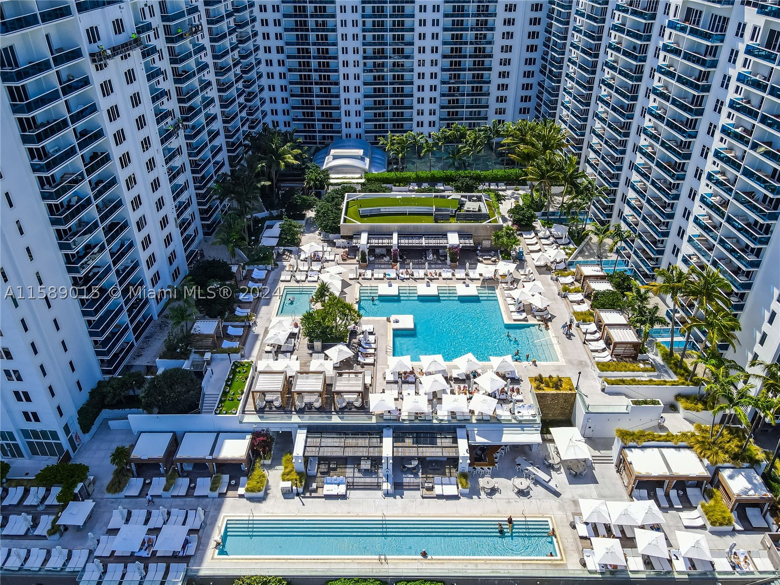 Miami Beach photo 5