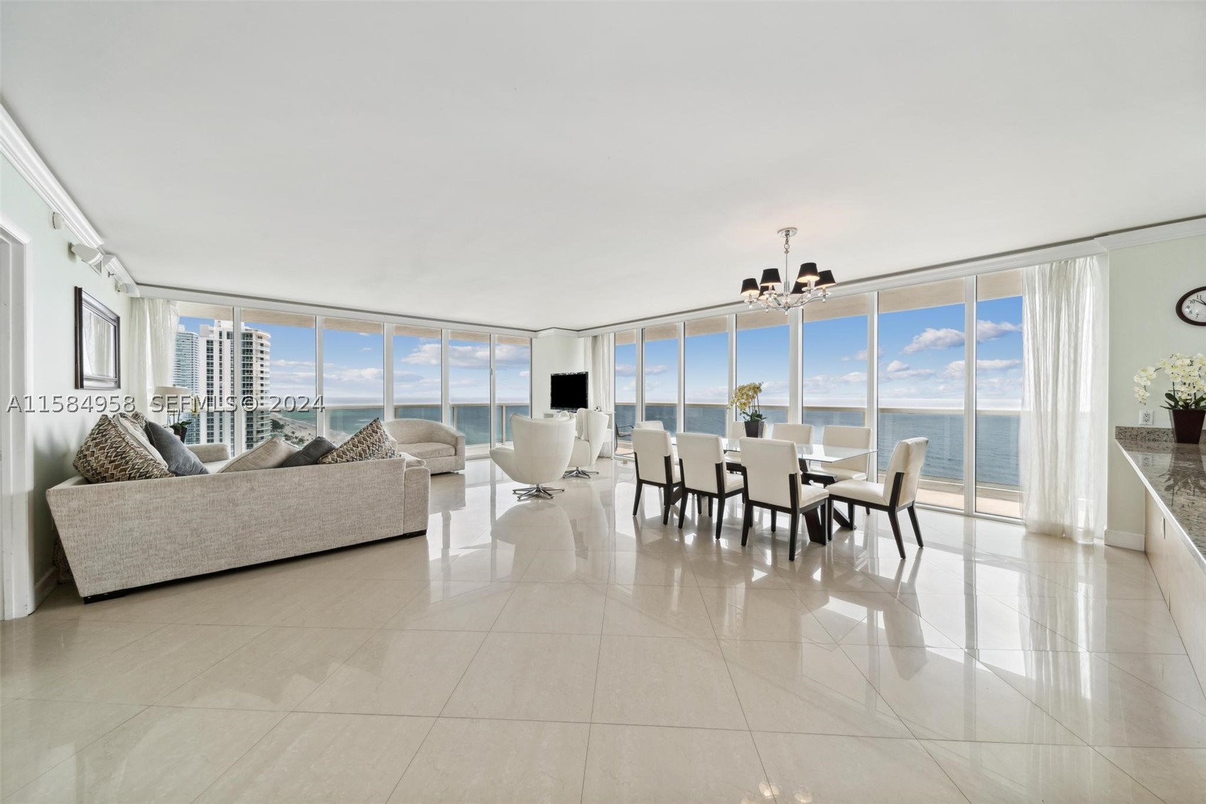 Hallandale Beach photo 1