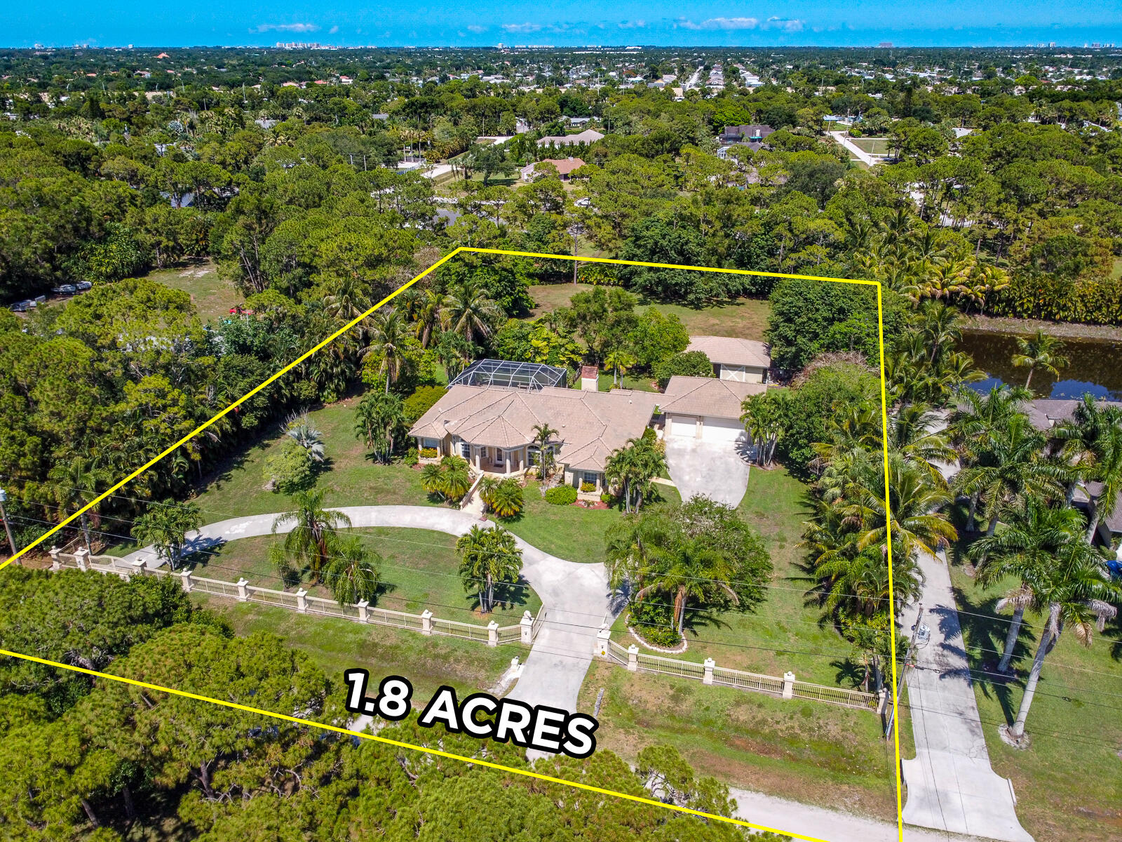 Palm Beach Gardens photo 2