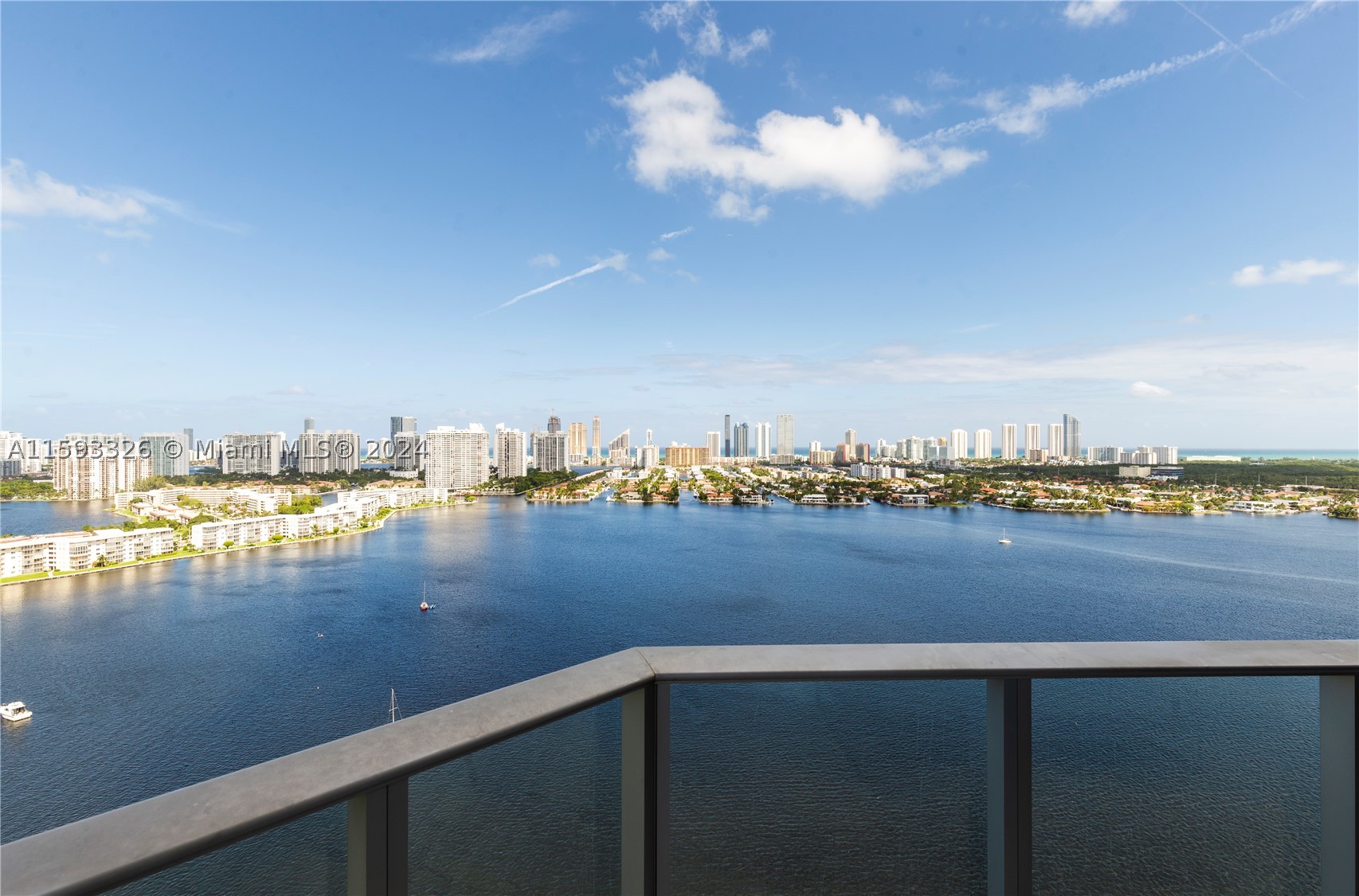 North Miami Beach photo 1