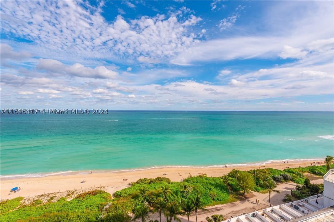 Miami Beach photo 3