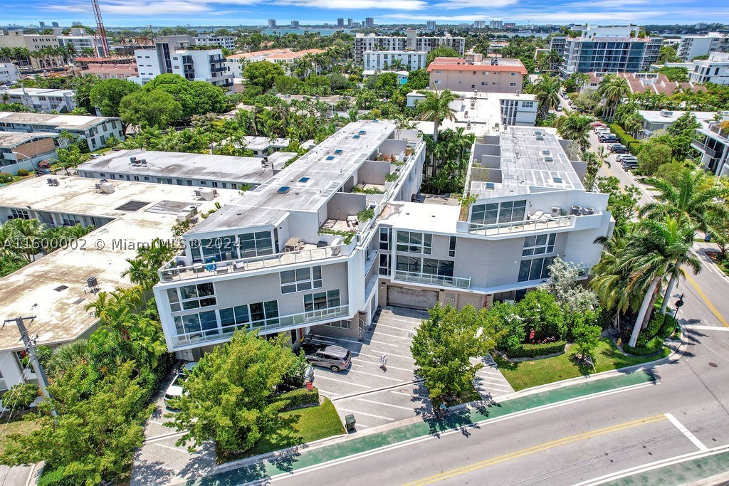 Bay Harbor Islands photo 3