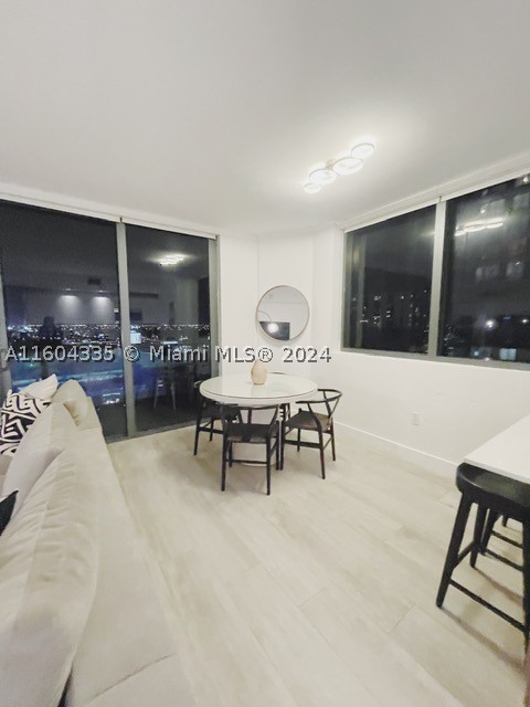 Miami photo 4