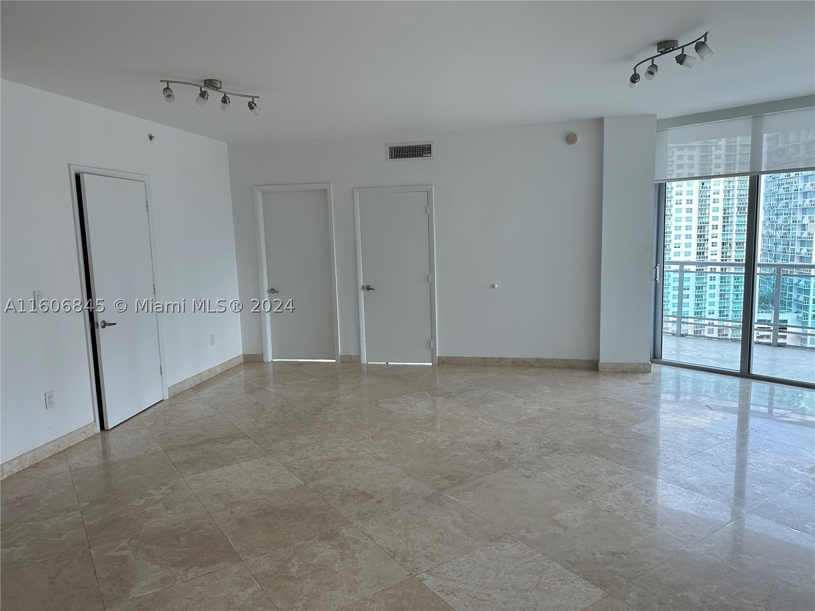 Miami photo 1