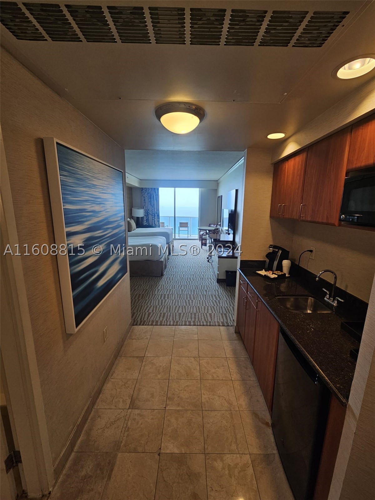 Sunny Isles Beach photo 4