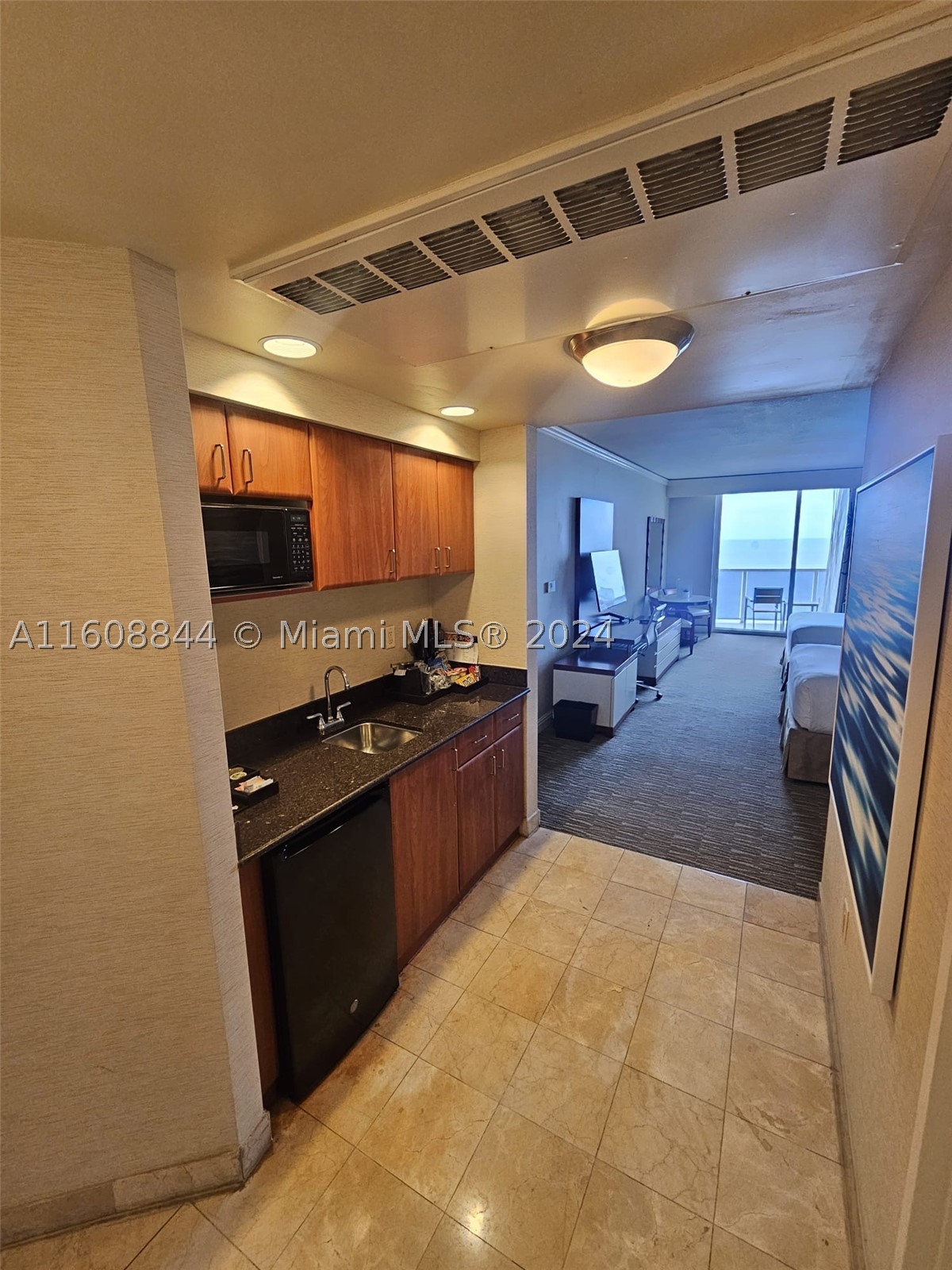 Sunny Isles Beach photo 1
