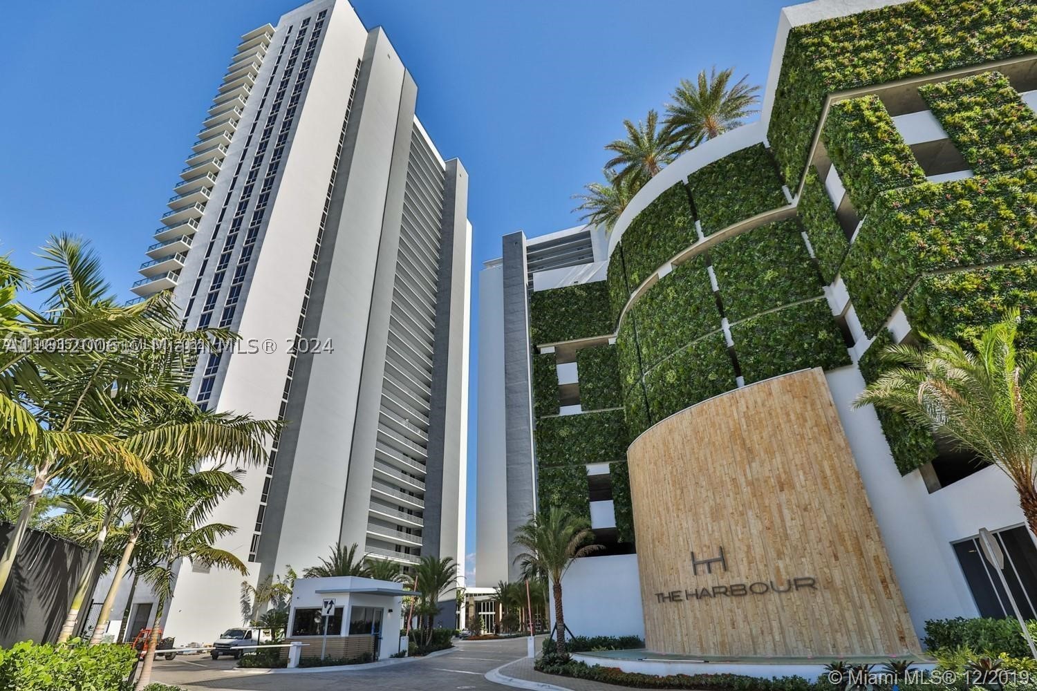North Miami Beach photo 2