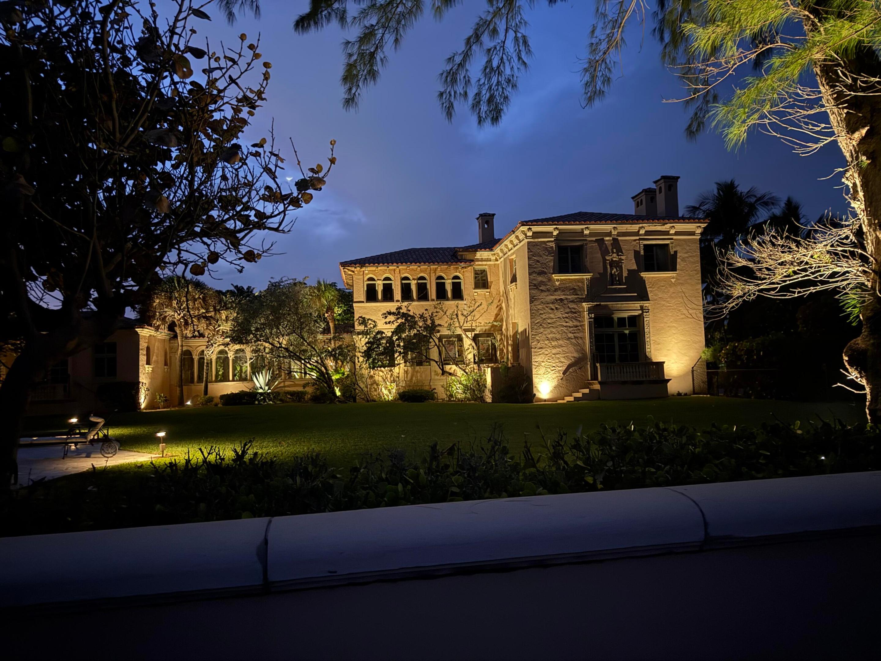 Palm Beach photo 2