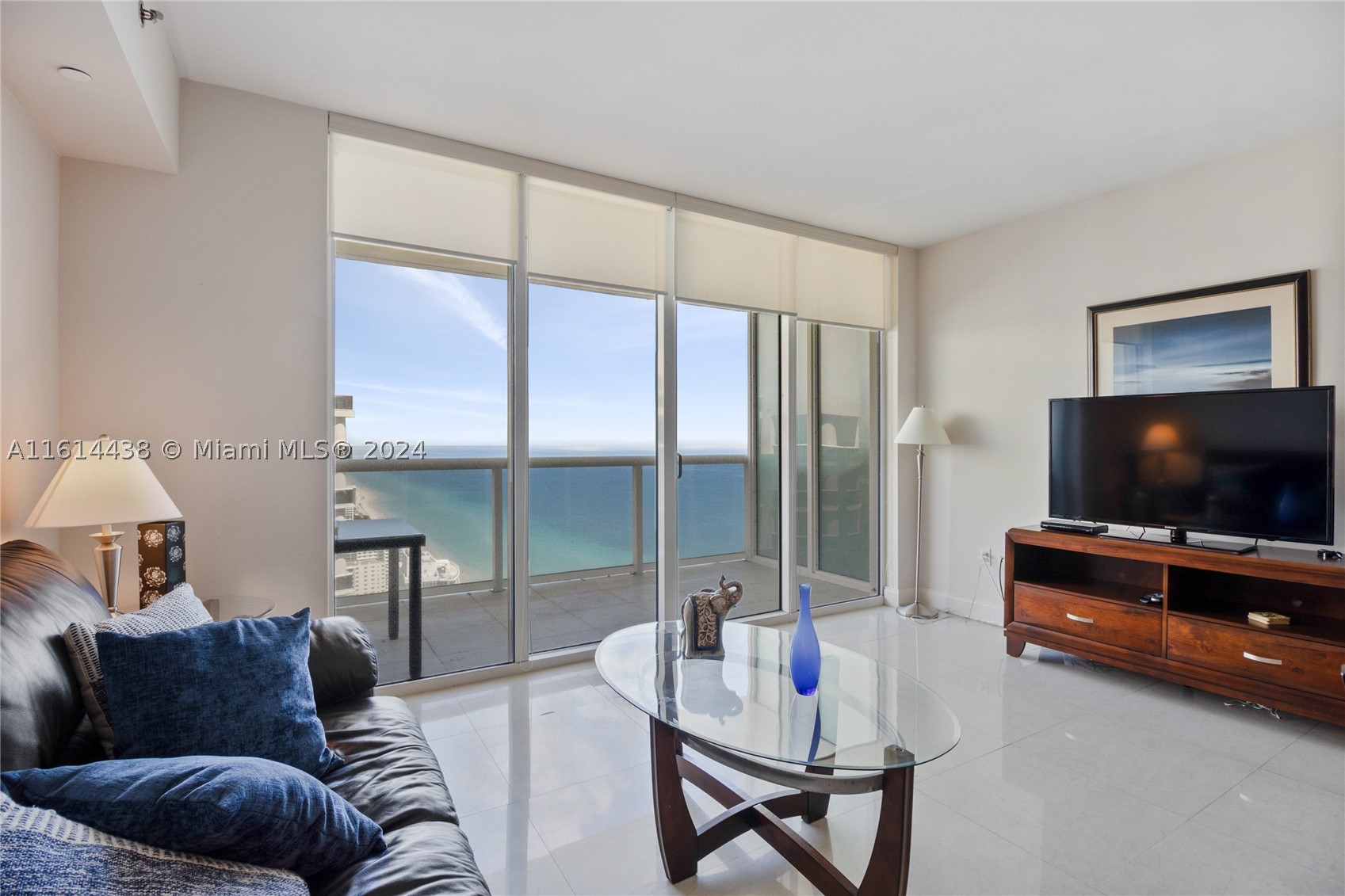 Hallandale Beach photo 1