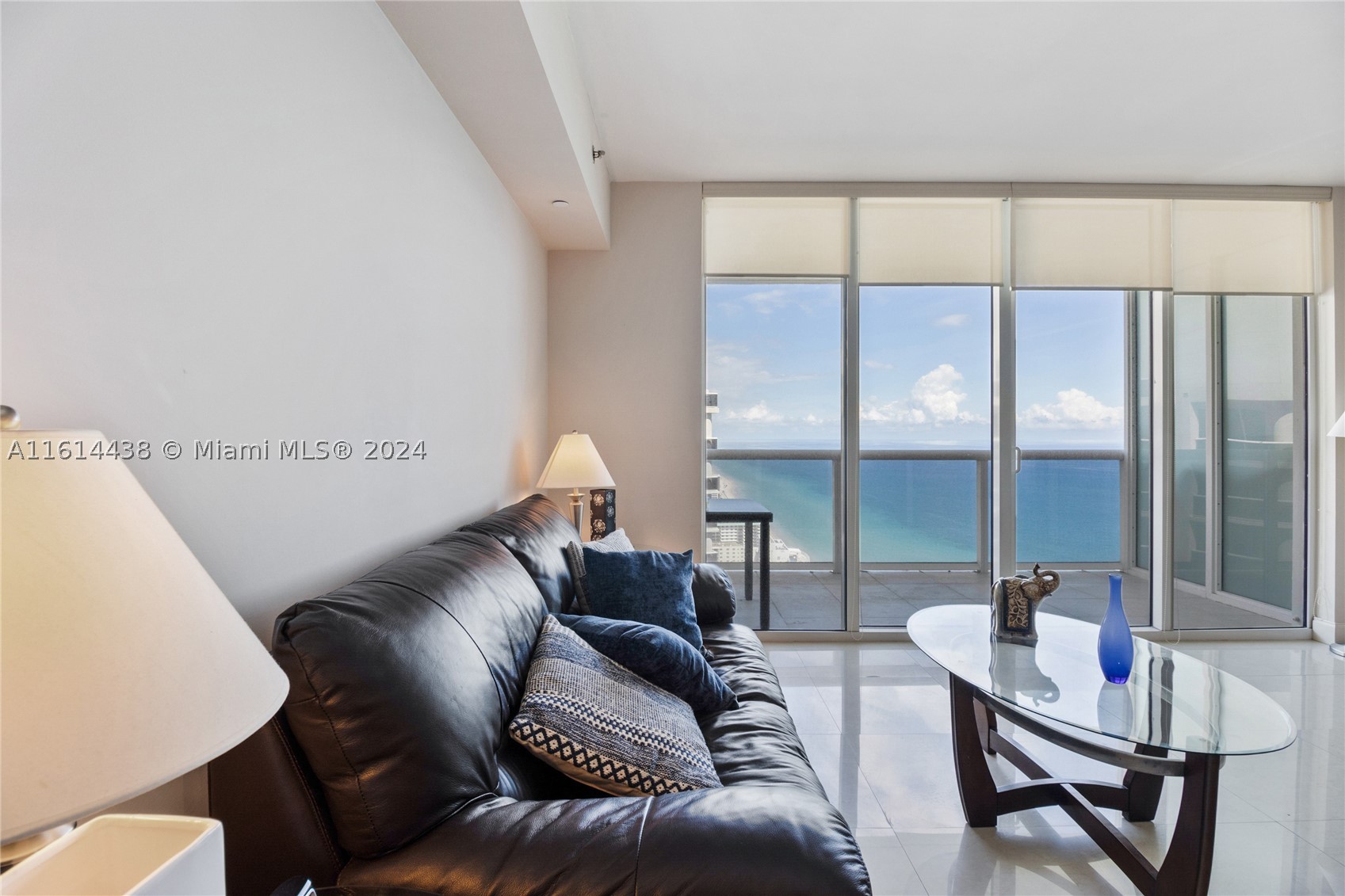 Hallandale Beach photo 2