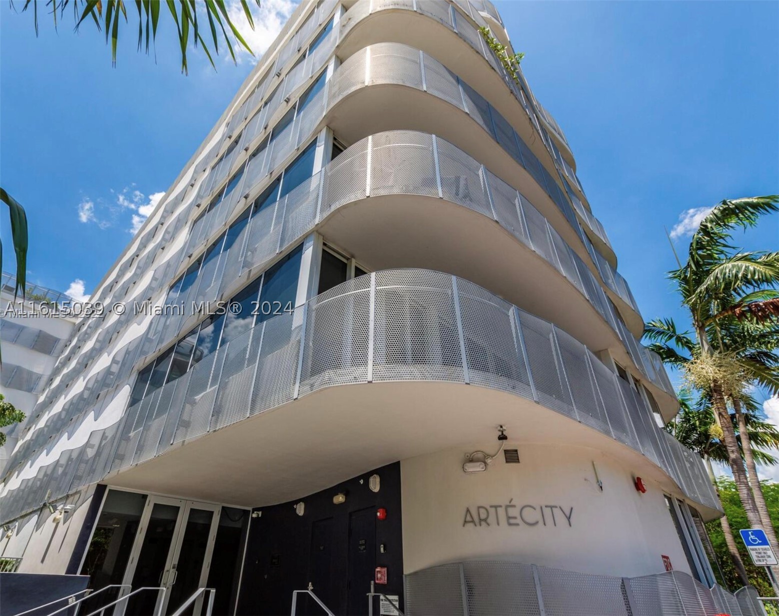 Miami Beach photo 4