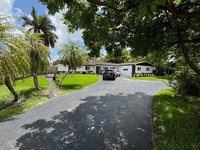 South Miami photo 1