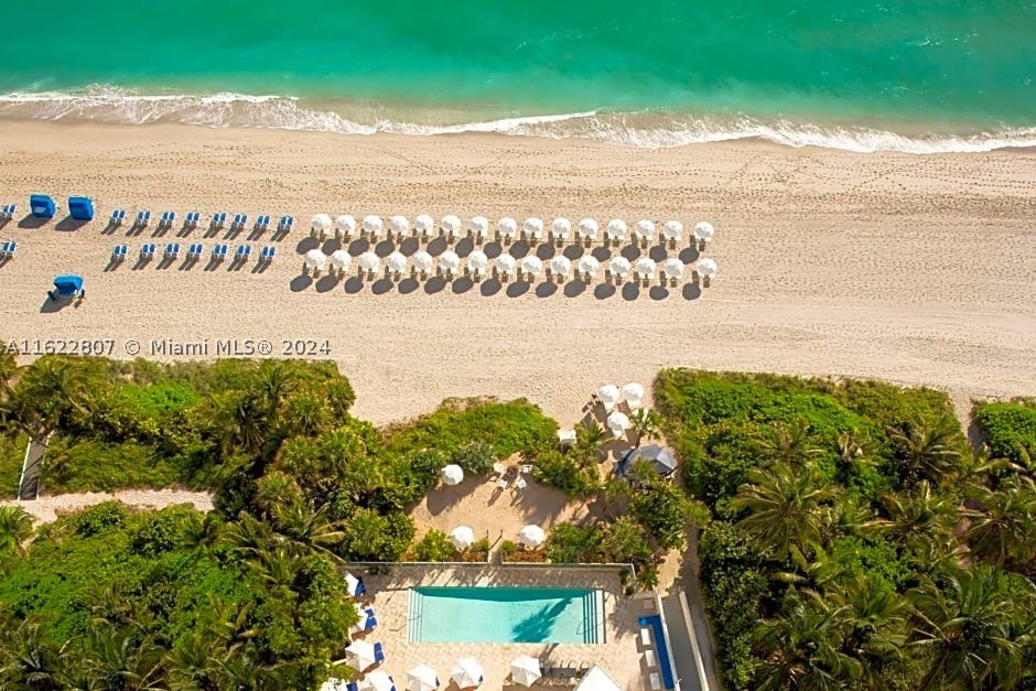 Sunny Isles Beach photo 2