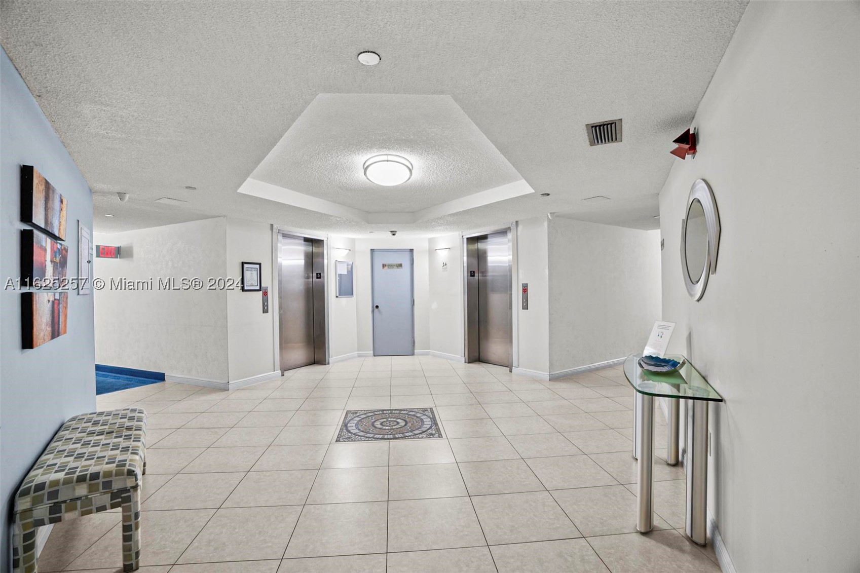 Pembroke Pines photo 4
