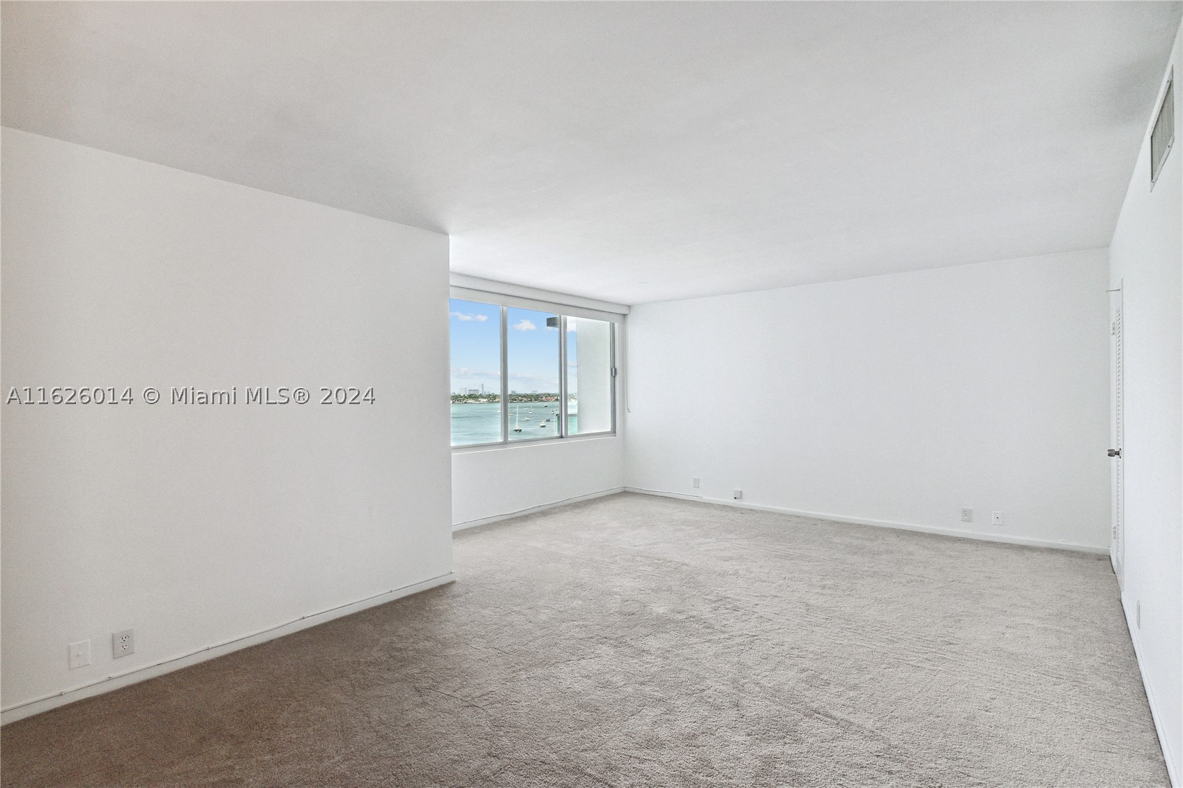 Miami Beach photo 4