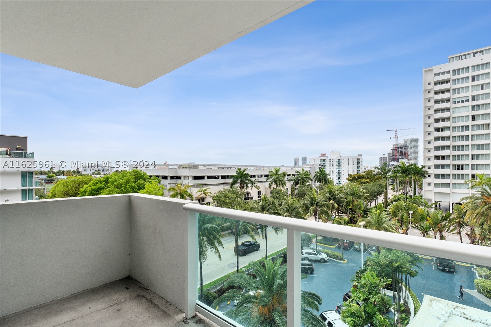 Miami Beach photo 1