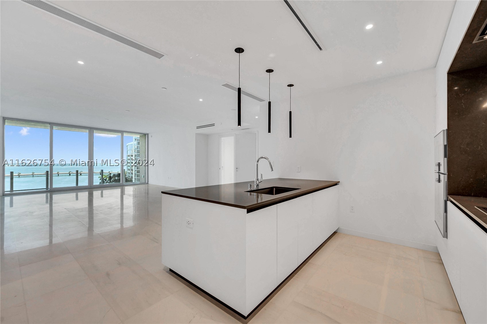 Miami photo 4
