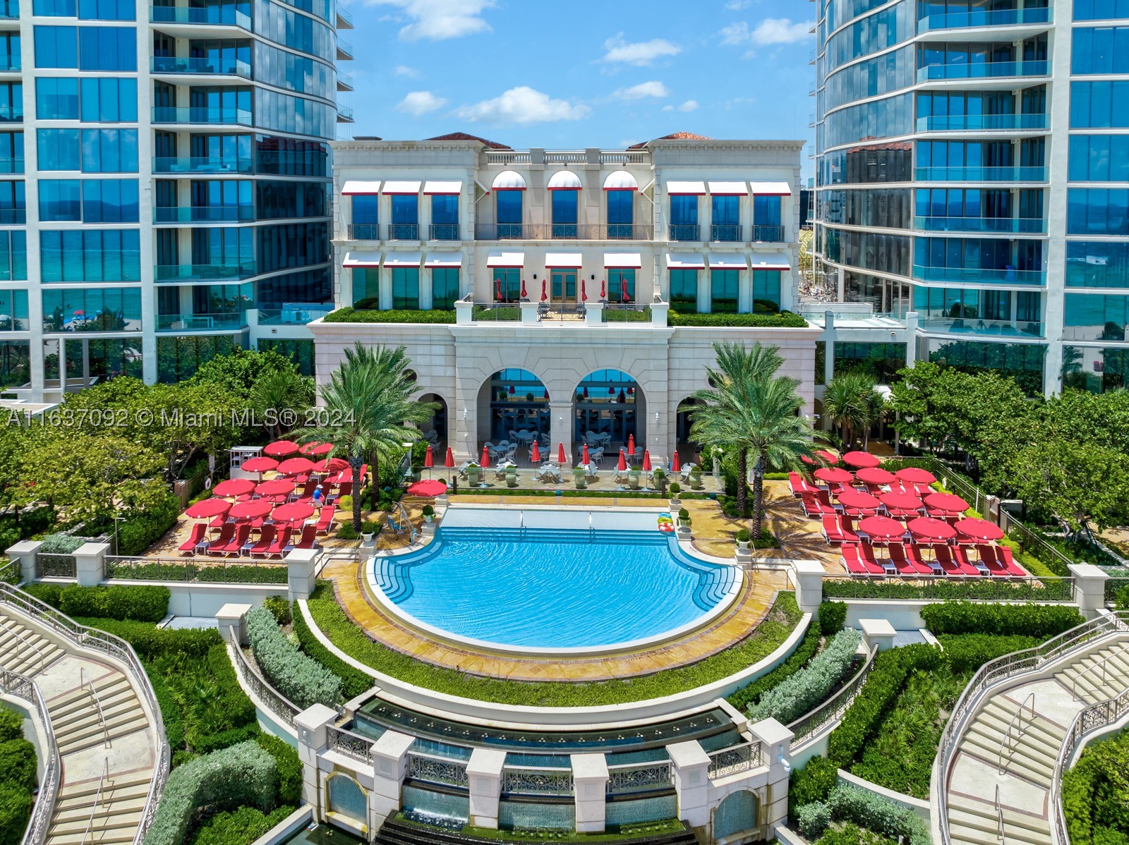 Sunny Isles Beach photo 3