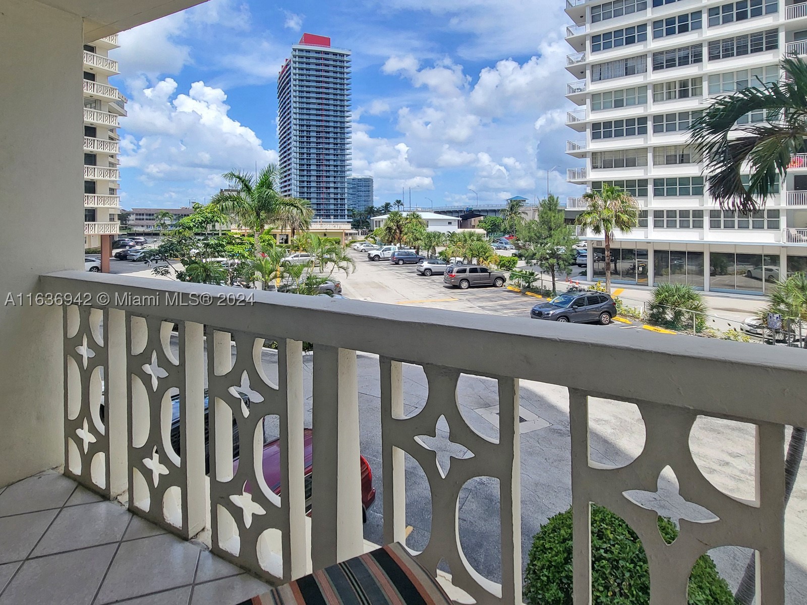 Hallandale Beach photo 4