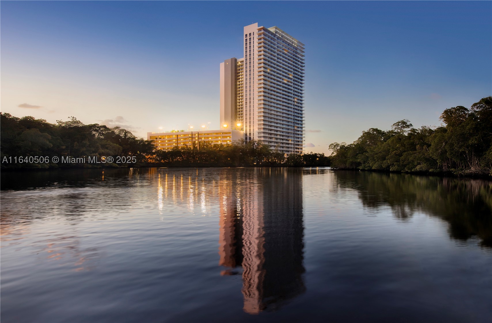 North Miami Beach photo 2