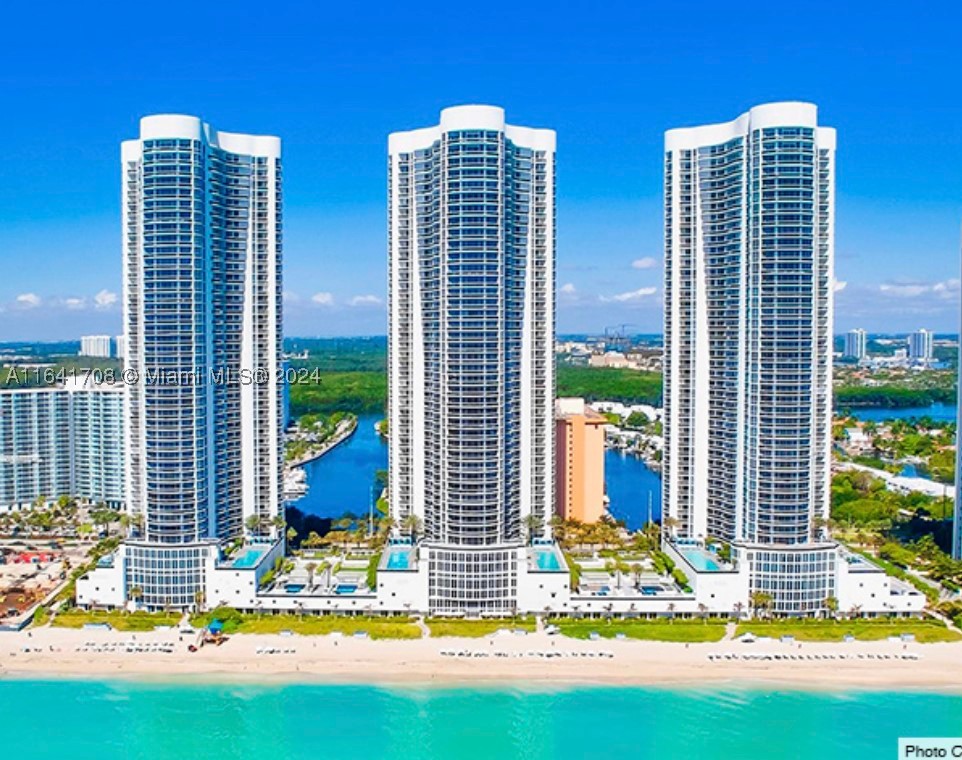 Sunny Isles Beach photo 1