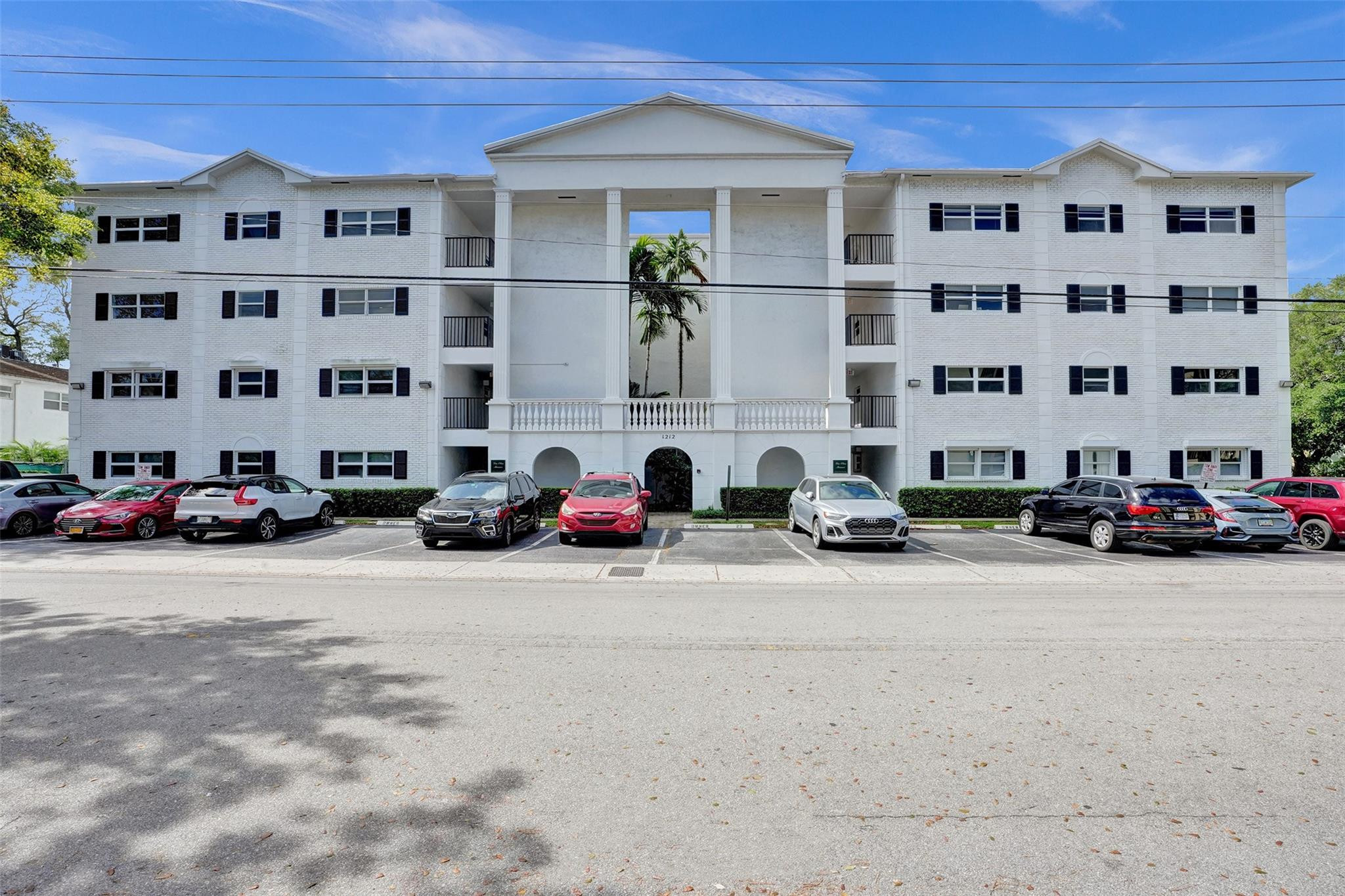 Fort Lauderdale photo 1